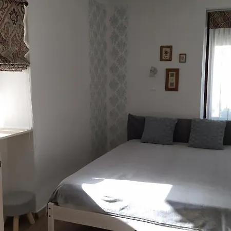 Varvoelgy Vendeghaz - Teljes Haz, Kizarolagos Hasznalattal Villa *