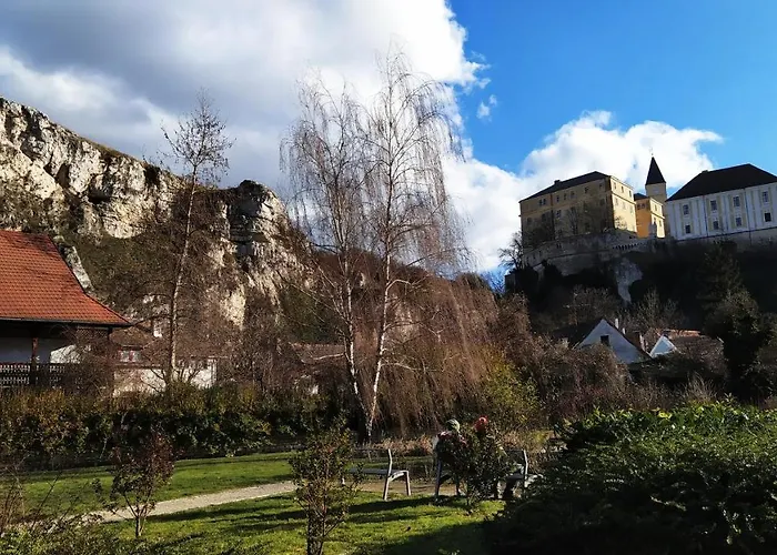 Varvoelgy Vendeghaz - Teljes Haz, Kizarolagos Hasznalattal