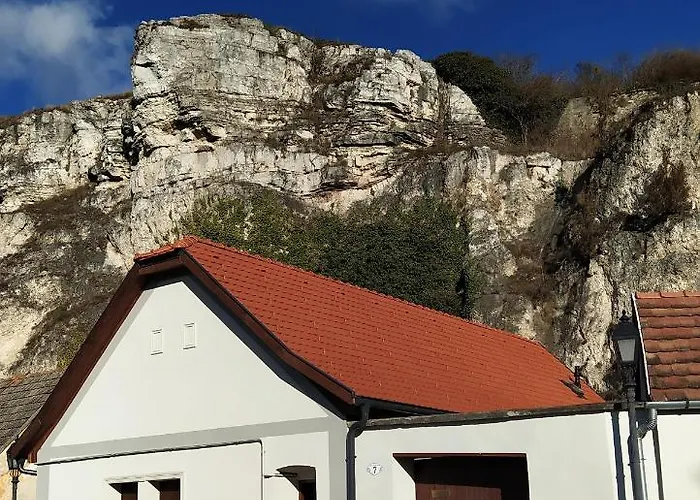 Villa Varvoelgy Vendeghaz - Teljes Haz, Kizarolagos Hasznalattal