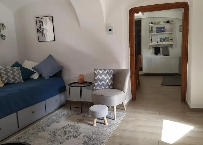 别墅 Varvoelgy Vendeghaz - Teljes Haz, Kizarolagos Hasznalattal *