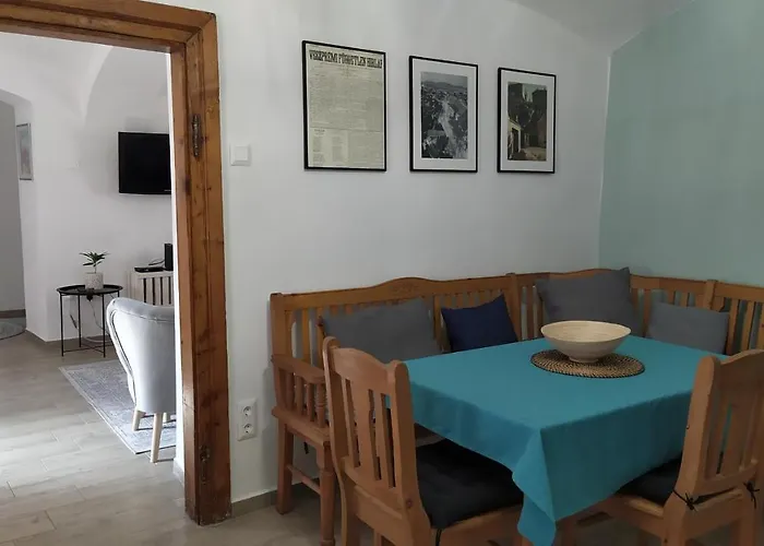 Varvoelgy Vendeghaz - Teljes Haz, Kizarolagos Hasznalattal 别墅 维斯普雷姆