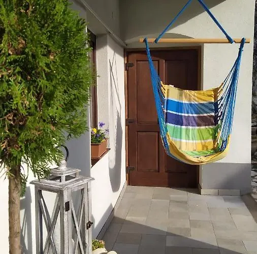 Villa Varvoelgy Vendeghaz - Teljes Haz, Kizarolagos Hasznalattal